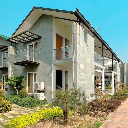 The Cloyster Resort And Spa Ramnagar  Exteriér fotografie