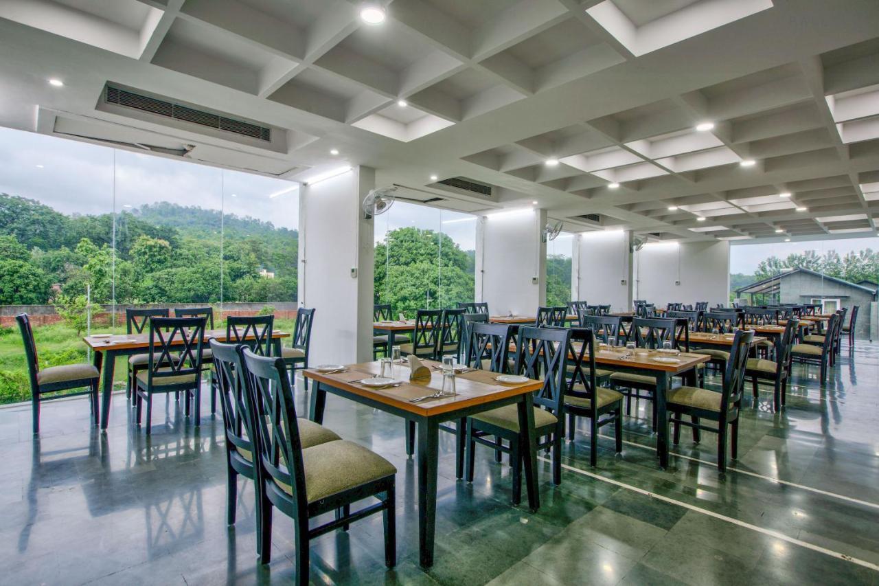 The Cloyster Resort And Spa Ramnagar  Exteriér fotografie